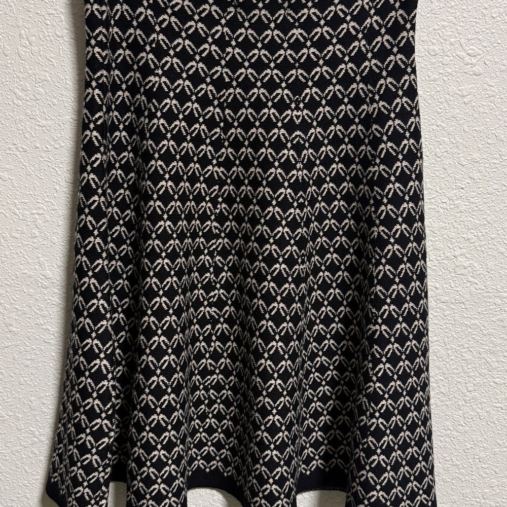 MAX STUDIO Black Bone Geometric Knit A-Line Skirt 2707712 Small - Picture 7 of 7